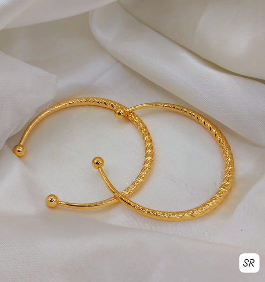 Gold Plated Two Piece Bangles Openable Size