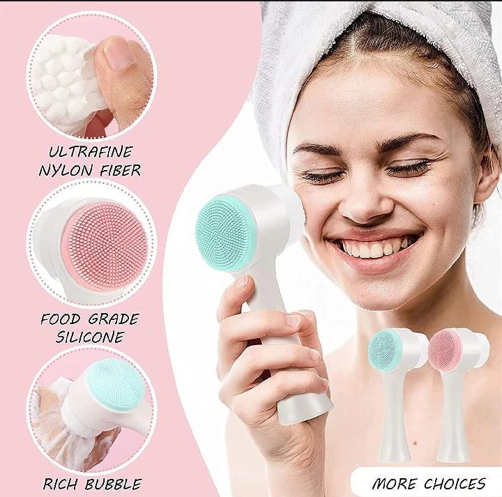 Facial Cleansing Massager Brush